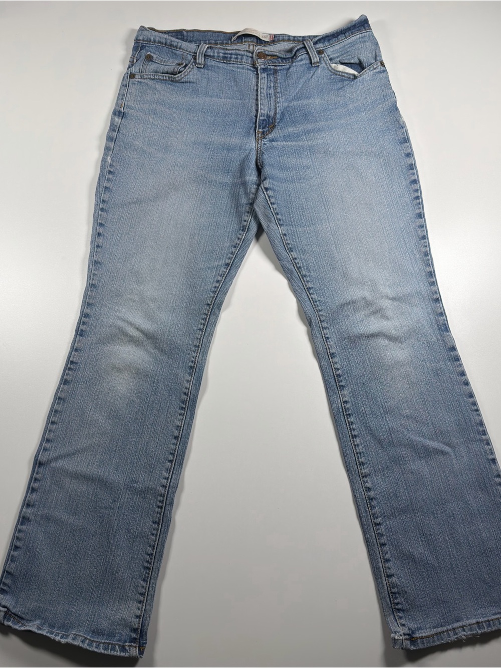 Levi's 530 Relaxed Bootcut Light Blue Women’s Flare Jeans Size 12/32